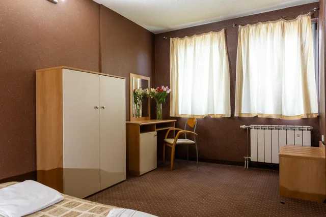 شقة، Brod Hotel 5/6