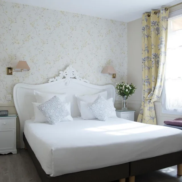 غرفة بسرير مزدوج، HOTEL DE LA MOTTE PICQUET 10/10