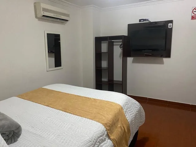 غرفة بريميوم، Hotel Avenida 3 Real 4/7