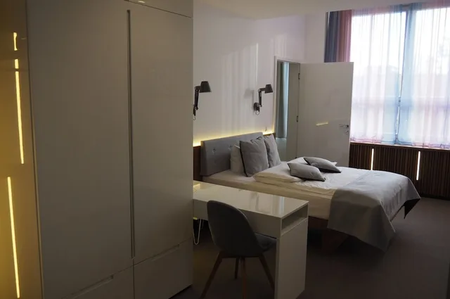 غرفة بغرفة نوم واحدة مفردة بسرير مزدوج، H24 Hotel Berlin Lichtenberg 5/7