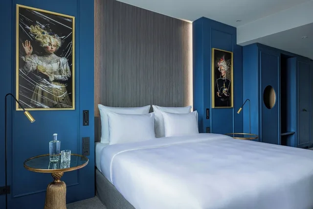 جناح جونيور بسرير كينج، Hotel Luc Autograph Collection 7/9