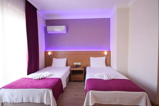 غرفة بسرير مزدوج أو سريرين منفصلين بإطلالة على الحديقة، Sirius Mi Hotel 5/6