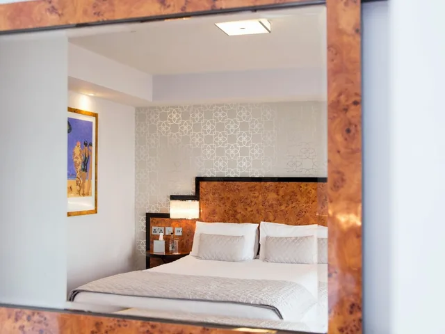 غرفة تنفيذية بسرير كينج، Pier Hotel 1/4