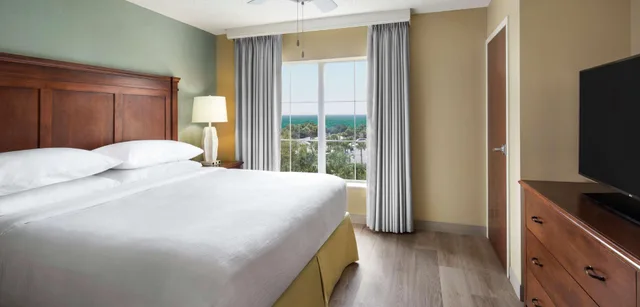 2 Rooms, Deluxe, Suite, King Bed, Water View, Embassy Suites by Hilton Destin Miramar Beach 1/2
