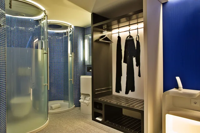 Cool, Single، EVOLUTION LISBOA HOTEL 7/7