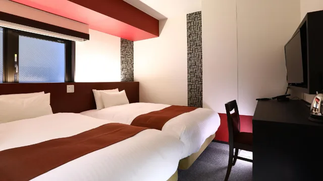 غرفة قياسية بسريرين منفصلين في المبنى الرئيسي، KOKO HOTEL Ueno Station 1/1