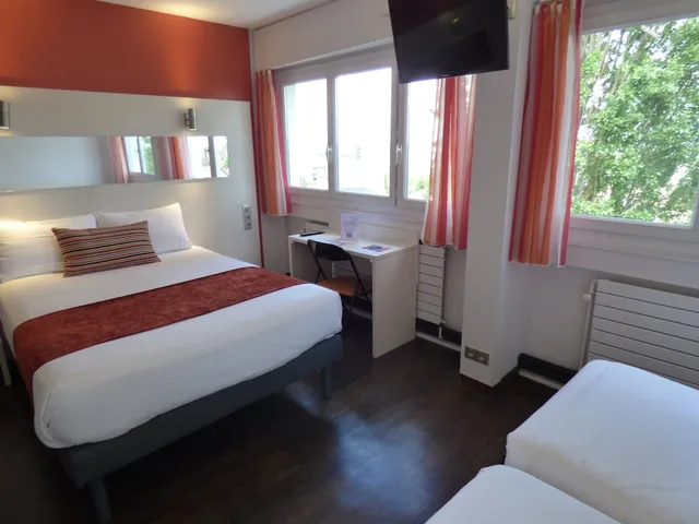 Room, Triple, Escatel Hotel 4/8