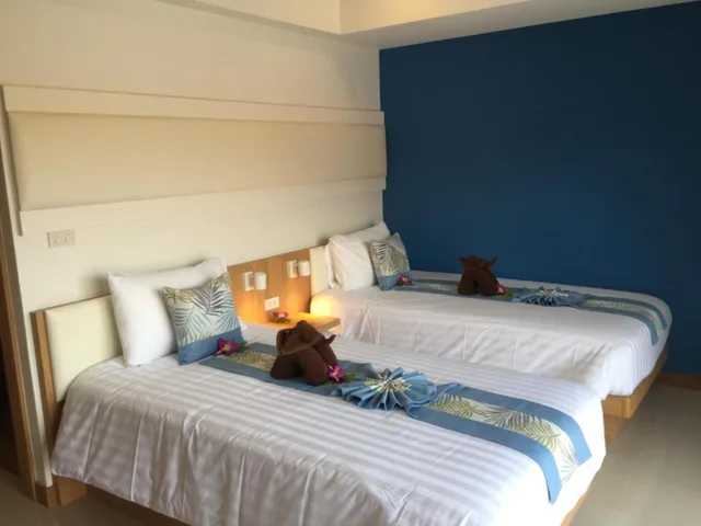 غرفة بسريرين منفصلين بشرفة، At Aonang Guesthouse 2/7