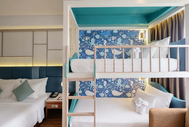 غرفة ديلوكس عائلية بسرير كينج وسرير بطابقين، Seaesta Hotel Nha Trang 4/4