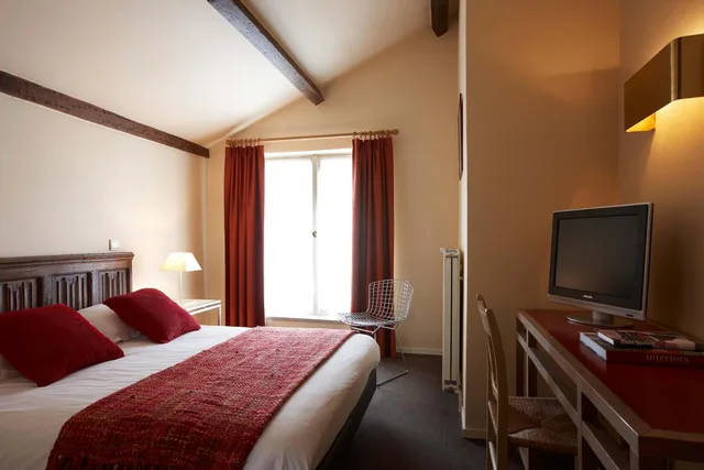 Standard, Double Bed, Small, Hotel Adornes 1/1