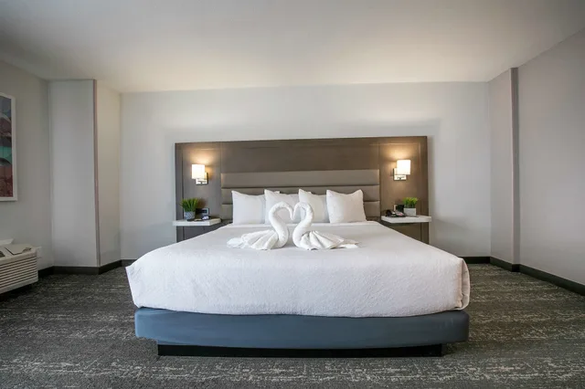 غرفة قياسية بسريرين كوين لذوي الإعاقة، Best Western Plus Sparks-Reno Hotel 1/6