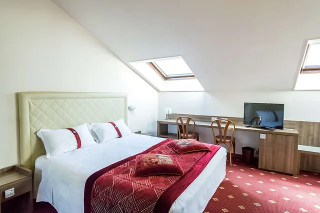 غرفة كلاسيكية ثلاثية بسرير كينج وسرير فردي، Best Western Hotel Liberta 1/5
