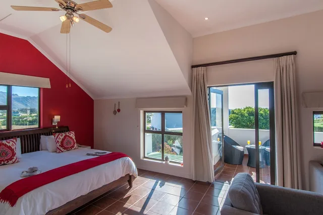 Deluxe, King Bed, Wind-Rose Guest House 2/4