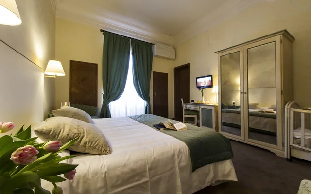 Standard, Queen and Twin Beds, Hotel Gattapone 5/9