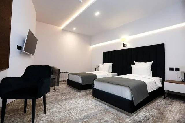 Economy, Twin Beds, No Window، Aghababyan S Hotel 1/3