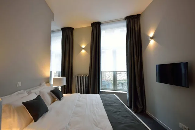 Deluxe, Queen Bed, Hotel Retro 2/9