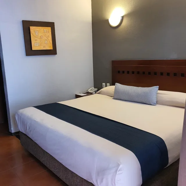 Economy, King Bed, Hotel Panamerican 2/3