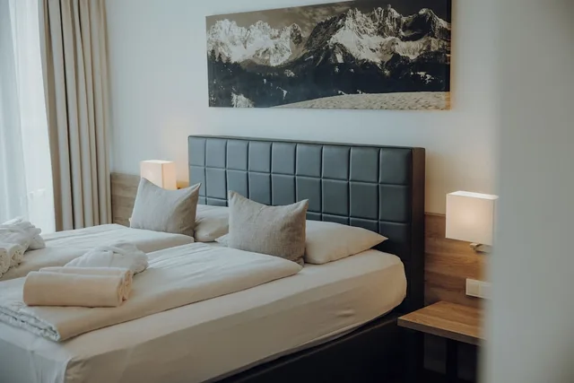 جناح جونيور تنفيذي بسرير كوين بشرفة، Lti Alpenhotel Kaiserfels 1/6