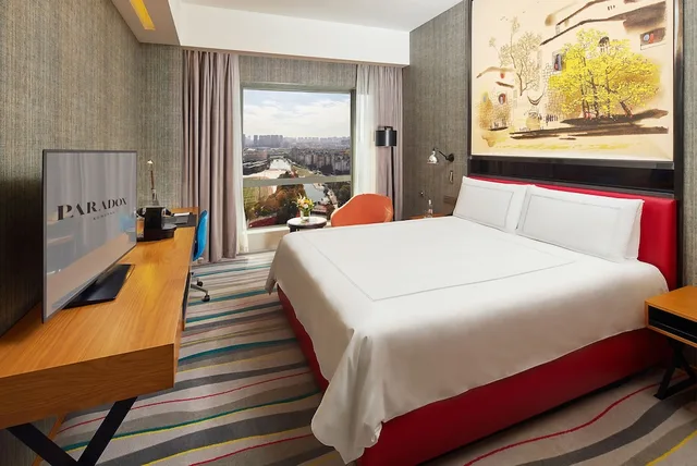 غرفة ديلوكس بسرير كينج، Paradox Kunshan Hotel 1/2