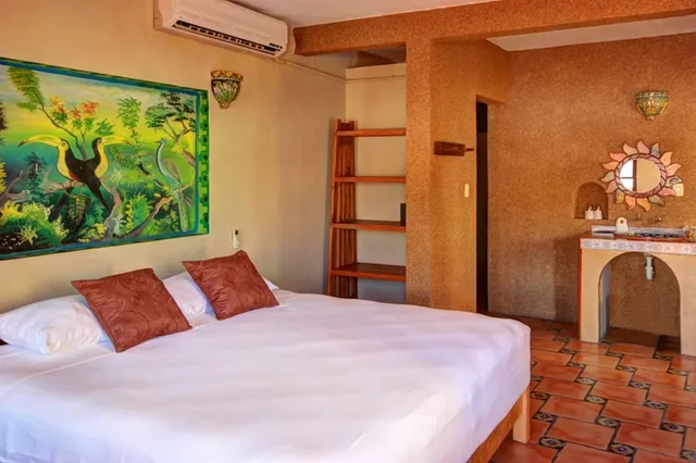 غرفة بسرير كينج بشرفة، Hotel Cielo, Playa del Carmen 5/9