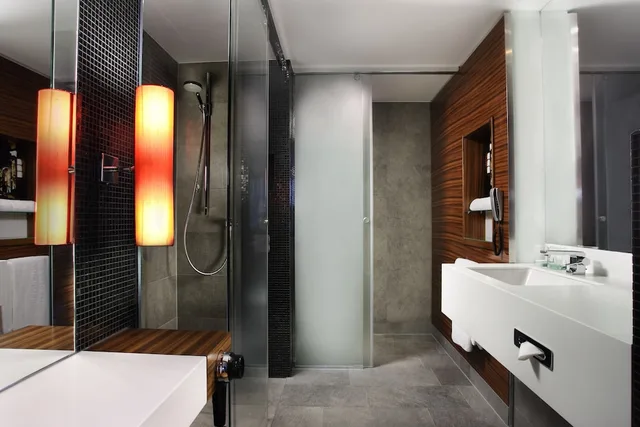 جناح جونيور بسرير كينج، Steigenberger Airport Hotel 3/3