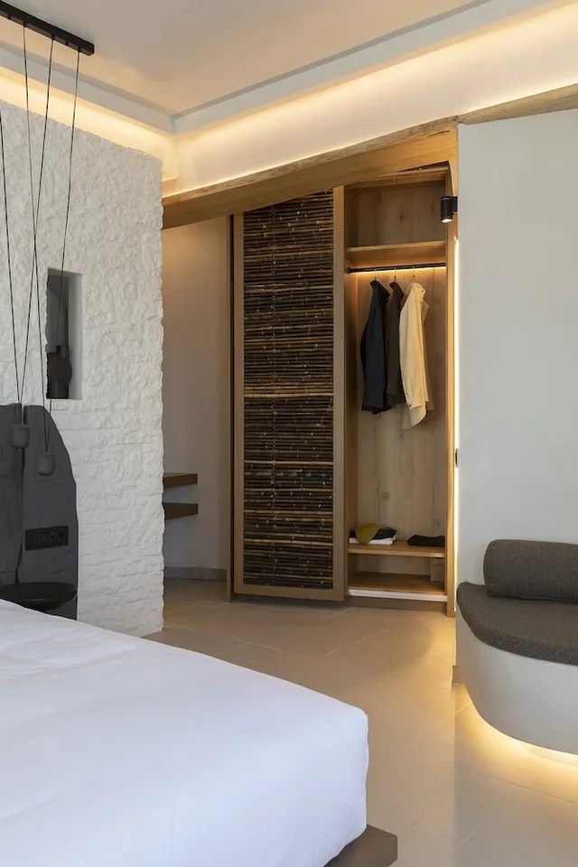 جناح بسرير كينج بإطلالة على البحر، Hom Santorini - Adults Only 4/4