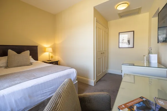 غرفة كلاسيكية بسرير مزدوج أو سريرين منفصلين، St Georges Hotel 8/10