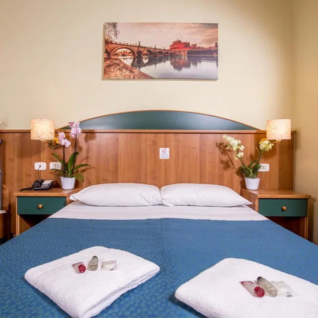 غرفة رباعية، Hotel Trastevere 2/4