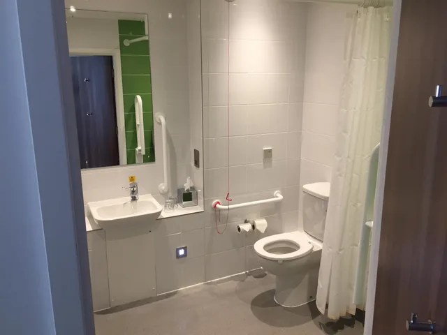 غرفة بسرير مزدوج لذوي الإعاقة، Holiday Inn Huntingdon - Racecourse 5/7