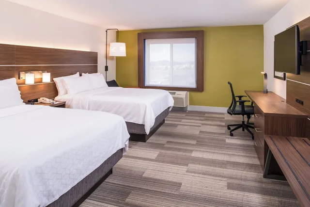 Standard, 2 Queen Beds, Holiday Inn Express Sierra Vista 3/4