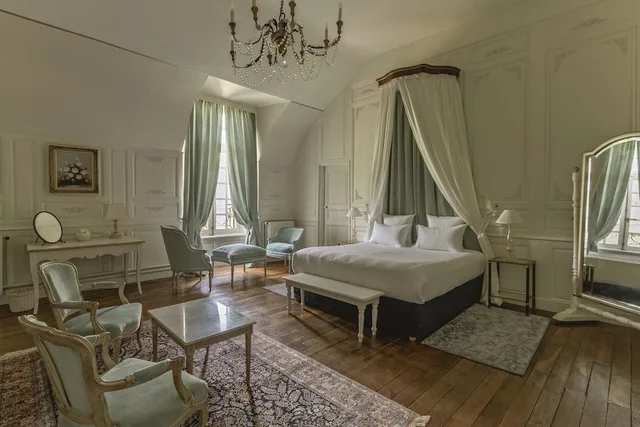 غرفة سيغنتشر بسريرين منفصلين، Chateau D'etoges 5/5
