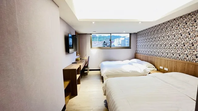 غرفة عائلية بسريرين مزدوجين، Jinhwa Hotel 2/2