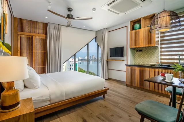 شقة ديلوكس بسرير كينج، Seahorse Han Market Da Nang Hostel by Haviland 3/4