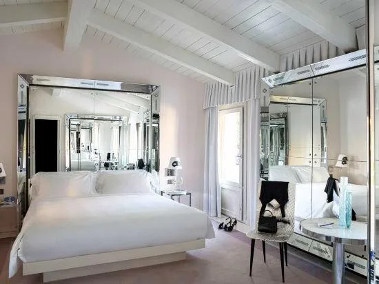 غرفة ديلوكس بشرفة، Palazzina Grassi 1/1