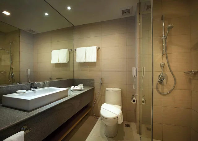 غرفة بريميير بسريرين منفصلين، Berjaya Makati Hotel 6/6