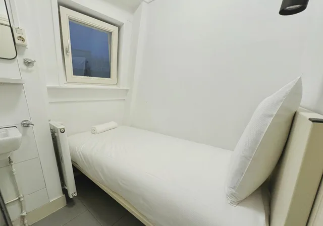 غرفة مفردة بحمام مشترك، Hotel Jimmy 1/9