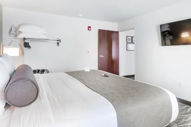 غرفة عائلية لذوي الإعاقة، Cobblestone Hotel & Suites Janesville 5/8