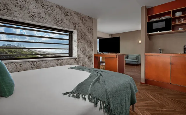 جناح جونيور بسرير مزدوج بإطلالة على الشاطئ بمطبخ صغير، Beachhouse Hotel 2/3