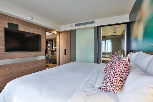 جناح سوبيريور بسرير كينج مع أريكة، Novotel Sorocaba 3/6