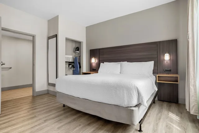 1 Bedroom, Suite, Single Bed, Accessible, Candlewood Suites Panama City Beach Southeast By IHG 1/6
