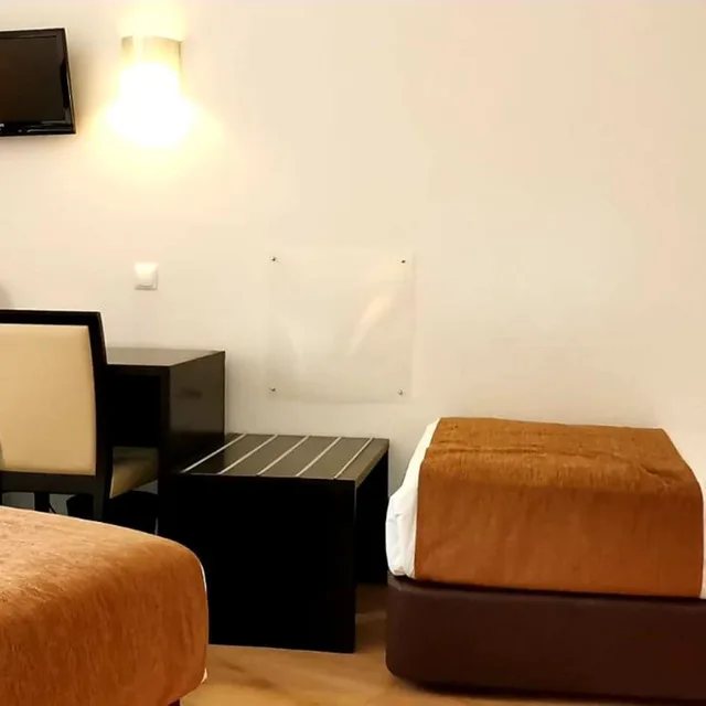 غرفة ثلاثية، Lisbon City Hotel 5/5