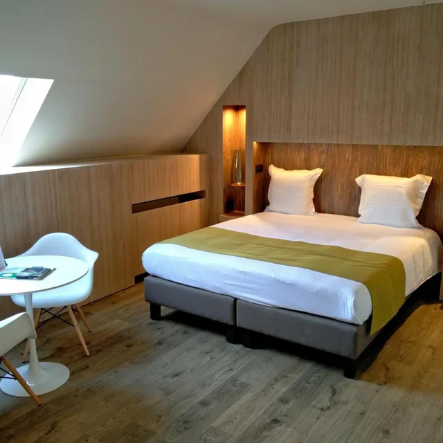 غرفة كلوب بسرير مزدوج أو سريرين منفصلين، Flanders Hotel Hampshire Classic 1/10