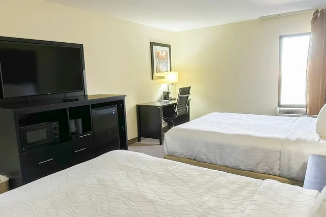 غرفة بسريرين كوين، OYO Hotel Rome West GA 4/6