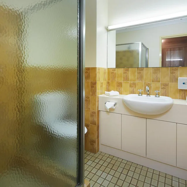 غرفة بسريرين منفصلين، Windsor Lodge Como 3/4