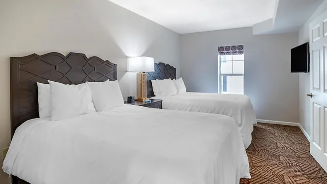 جناح بغرفتي نوم لذوي الإعاقة، The Suites at Hershey 5/10
