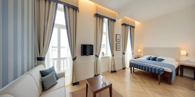 جناح جونيور بسرير كينج، Valamar Riviera Hotel & Residence 2/5