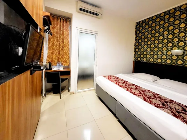 غرفة سوبيريور بسرير كينج، Hotel Marilyn Serpong - Tangerang Selatan 1/1