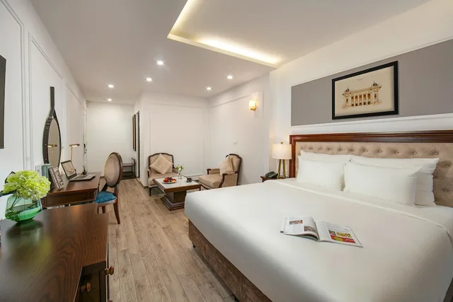غرفة تنفيذية بسريرين منفصلين بحوض استحمام، Gloud Hotel 1/3