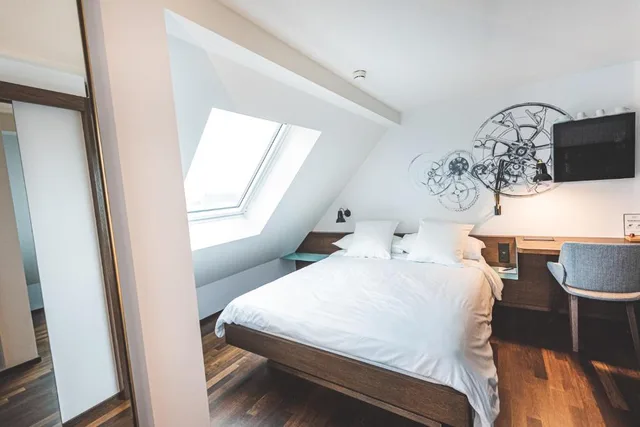 غرفة سوبيريور بسرير مزدوج، Hotel Bernina Geneve 2/3