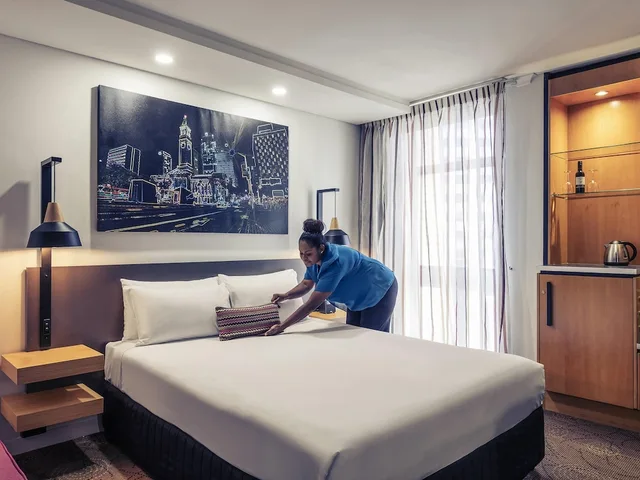غرفة سوبيريور بسرير كوين بإطلالة على المدينة، Mercure Brisbane King George Square 2/7